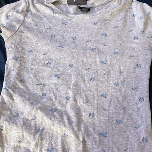 Rue 21, cropped & fitted tee!